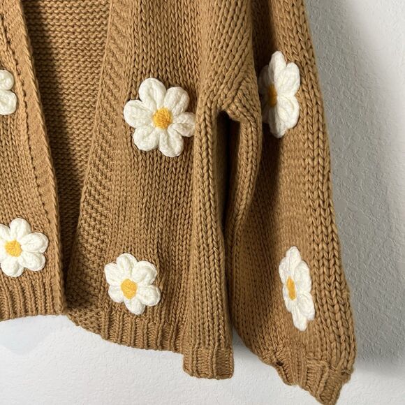 Altar'd State Daisy 3D Knit Cardigan Sweater Womens S Coquette Feminine Tan 210 - Picture 2 of 7